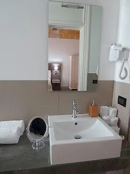 Casa Vacanze Woodhouse Marsala 2*,  Italy